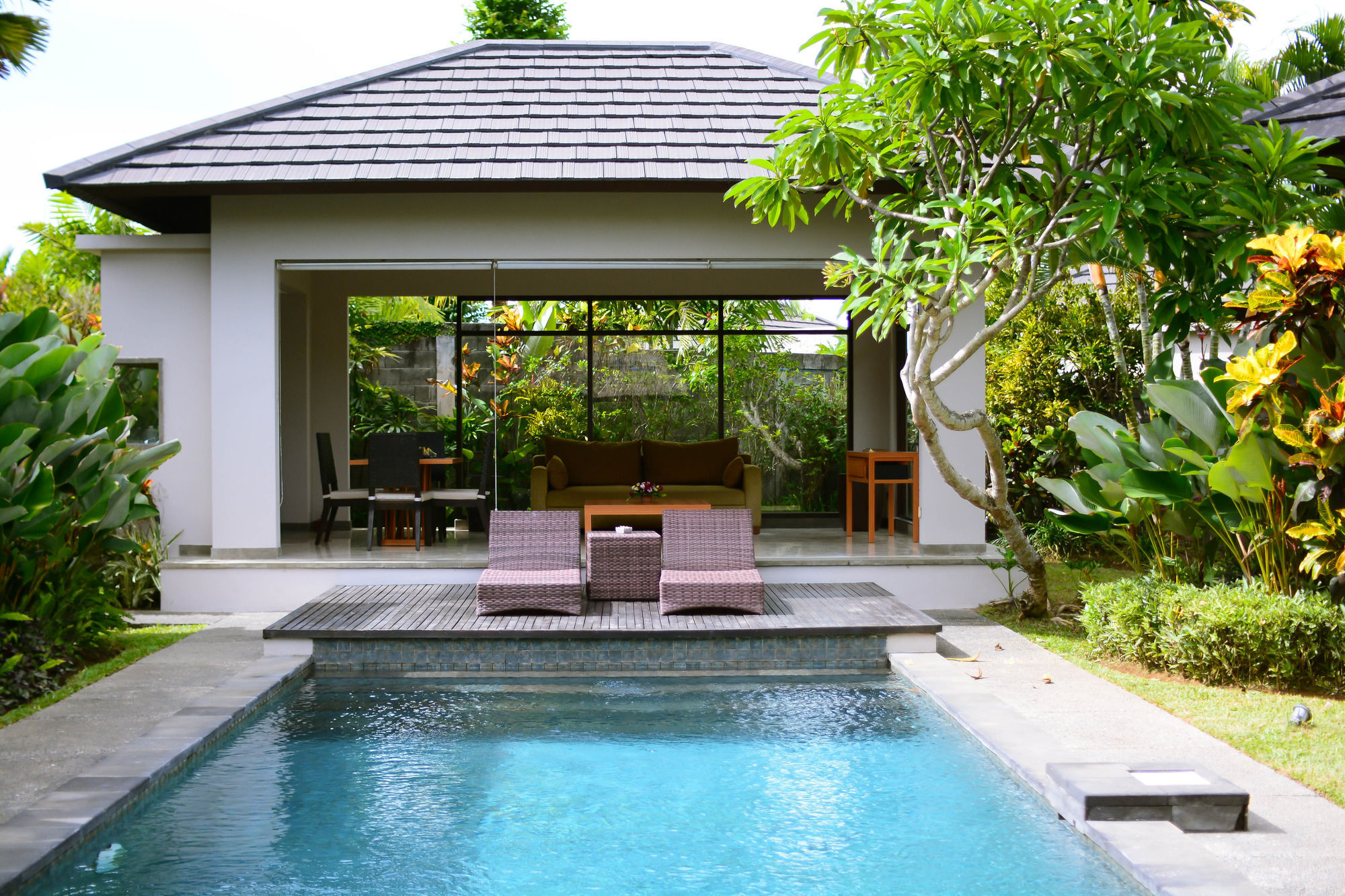 The Bali Bay View Villas Nusa Dua  Exteriör bild